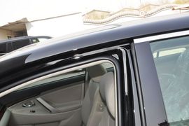 2013款丰田凯美瑞经典200G豪华型