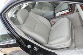 2013款丰田凯美瑞经典200G豪华型