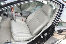 2013款丰田凯美瑞经典200G豪华型