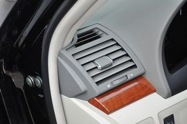 2013款丰田凯美瑞经典200G豪华型