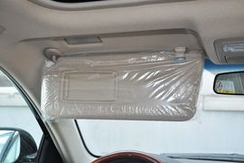 2013款丰田凯美瑞经典200G豪华型