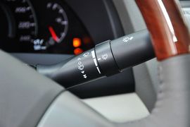 2013款丰田凯美瑞经典200G豪华型