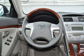 2013款丰田凯美瑞经典200G豪华型
