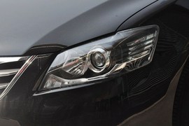 2013款丰田凯美瑞经典200G豪华型