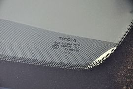 2013款丰田凯美瑞经典200G豪华型
