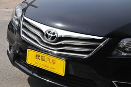 2013款丰田凯美瑞经典200G豪华型