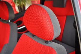 2012款宝骏乐驰1.0L手动舒适型