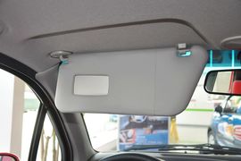 2012款宝骏乐驰1.0L手动舒适型