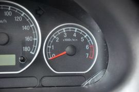 2012款宝骏乐驰1.0L手动舒适型