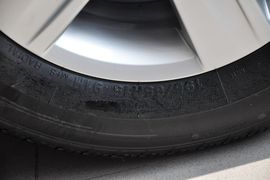 2013款大众宝来1.6L手动时尚型