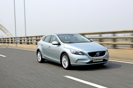 试驾沃尔沃V40(上海)