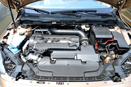 试驾沃尔沃V40(上海)