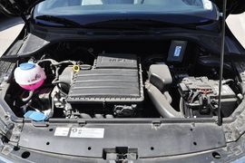 2013款斯柯达昕锐1.6L手动智选型