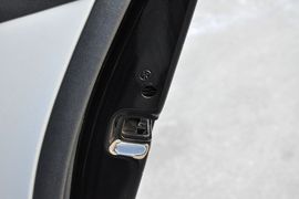 2013款斯柯达昕锐1.6L手动智选型