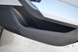 2013款斯柯达昕锐1.6L手动智选型
