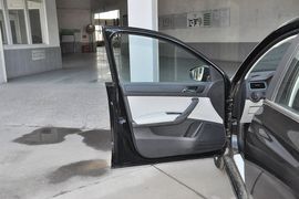 2013款斯柯达昕锐1.6L手动智选型