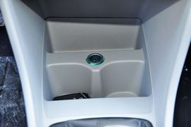 2013款斯柯达昕锐1.6L手动智选型