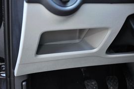 2013款斯柯达昕锐1.6L手动智选型