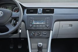 2013款斯柯达昕锐1.6L手动智选型