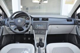 2013款斯柯达昕锐1.6L手动智选型
