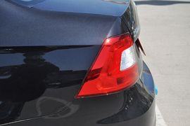 2013款斯柯达昕锐1.6L手动智选型