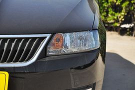 2013款斯柯达昕锐1.6L手动智选型