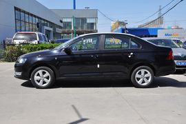 2013款斯柯达昕锐1.6L手动智选型