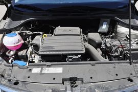 2013款斯柯达昕锐1.4L手动智选型