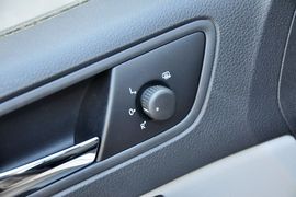 2013款斯柯达昕锐1.4L手动智选型