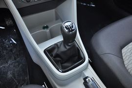 2013款斯柯达昕锐1.4L手动智选型