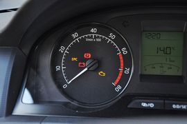 2013款斯柯达昕锐1.4L手动智选型