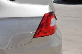 2013款斯柯达昕锐1.4L手动智选型
