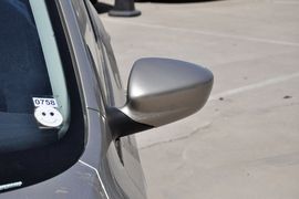 2013款斯柯达昕锐1.4L手动智选型