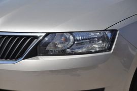 2013款斯柯达昕锐1.4L手动智选型