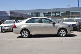 2013款斯柯达昕锐1.4L手动智选型