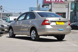 2013款斯柯达昕锐1.4L手动智选型