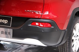 Jeep自由光
