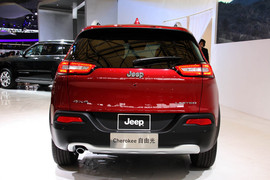Jeep自由光