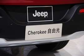 Jeep自由光