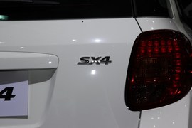 铃木SX4