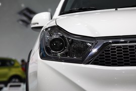 铃木SX4