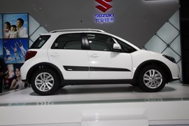 铃木SX4