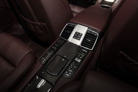 保时捷全新Panamera