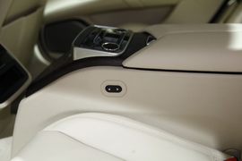 玛莎拉蒂全新总裁V6上海车展实拍