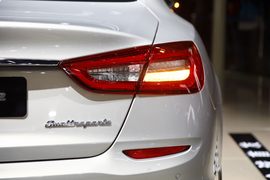 玛莎拉蒂全新总裁V6上海车展实拍