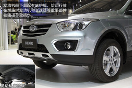 2013款奔腾X80上海车展实拍