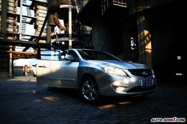 2008款现代伊兰特悦动