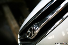 2008款现代伊兰特悦动