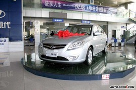 2008款现代伊兰特悦动