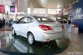 2008款现代伊兰特悦动